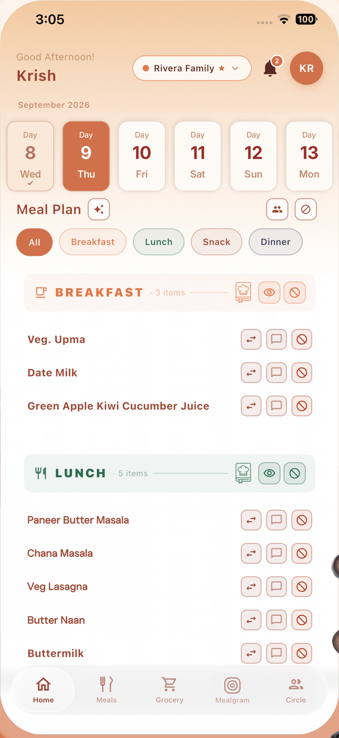MealCircle home screen on iPhone: today's breakfast and lunch from the family's meal plan